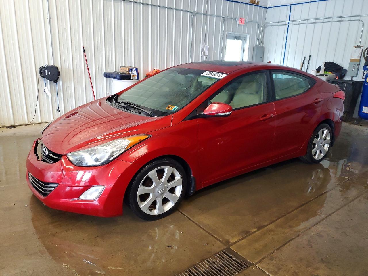 Salvage Hyundai ELANTRA Image