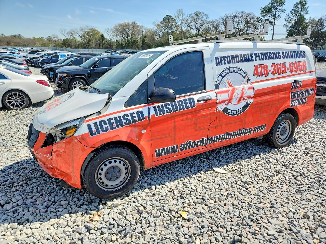 Salvage Mercedes-Benz Metris Image