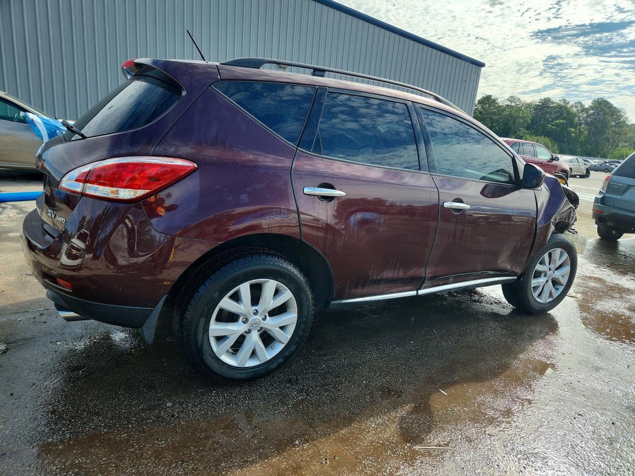 Nissan Murano S