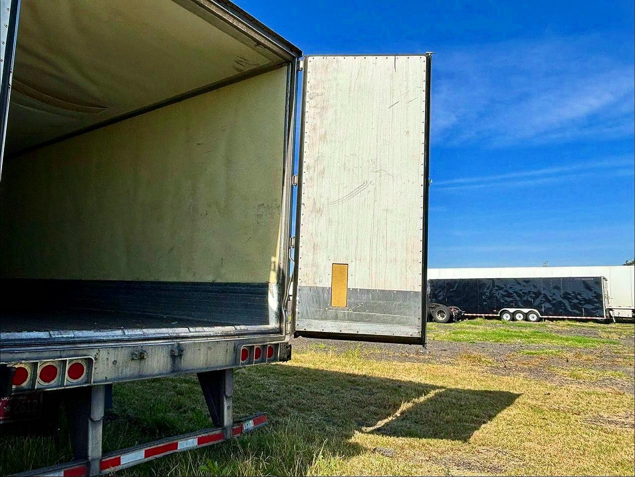 Utility Trailer Manufacturer Thermoking