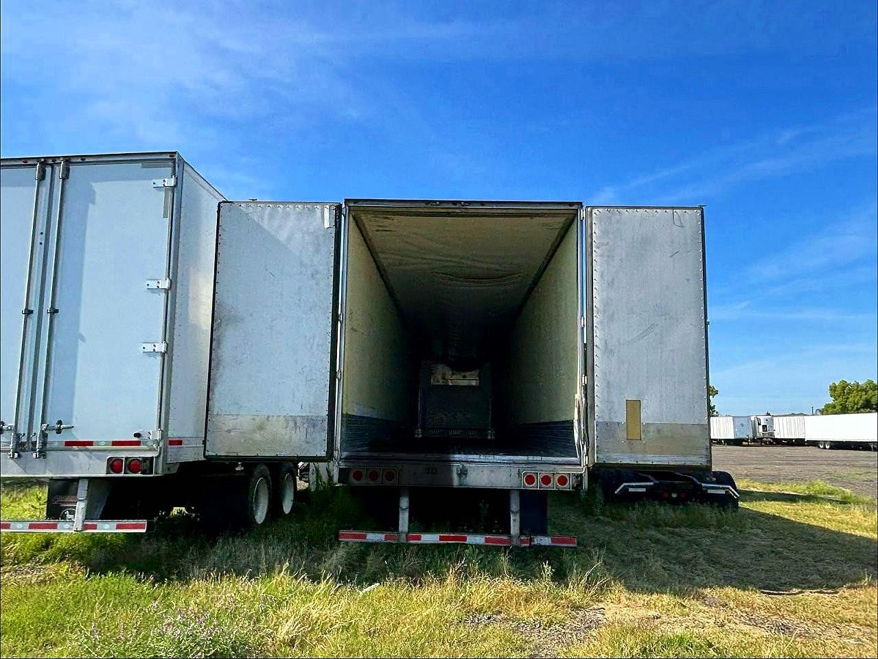 Utility Trailer Manufacturer Thermoking