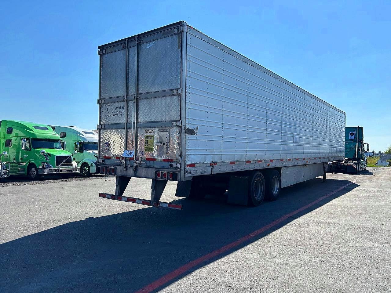 Utility Trailer Manufacturer Thermoking