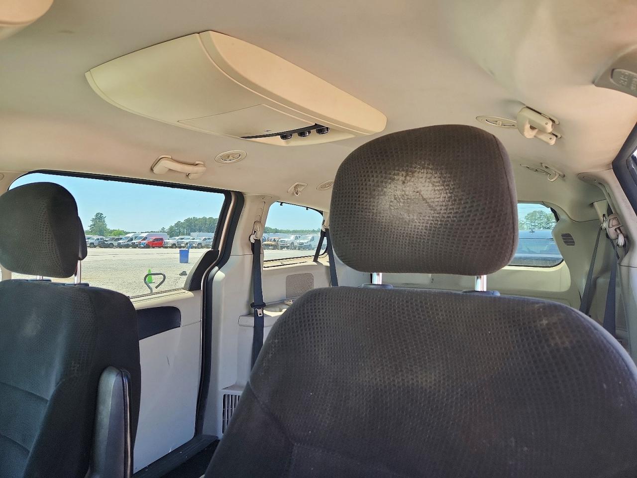 Dodge Caravan