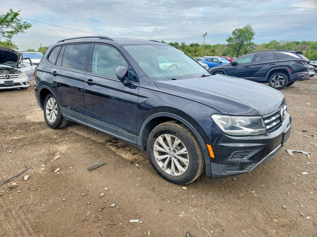 Volkswagen Tiguan S