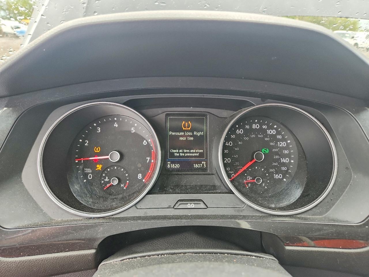 Volkswagen Tiguan S
