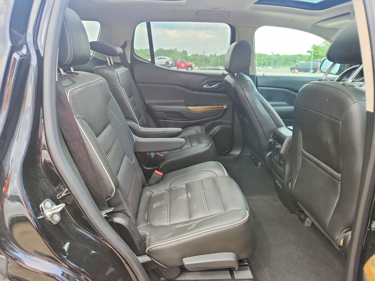 GMC Acadia Denali