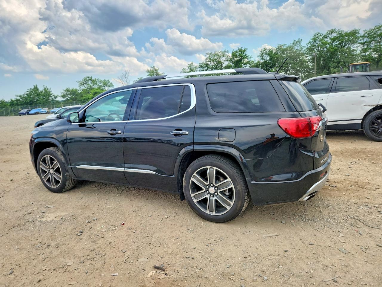 GMC Acadia Denali