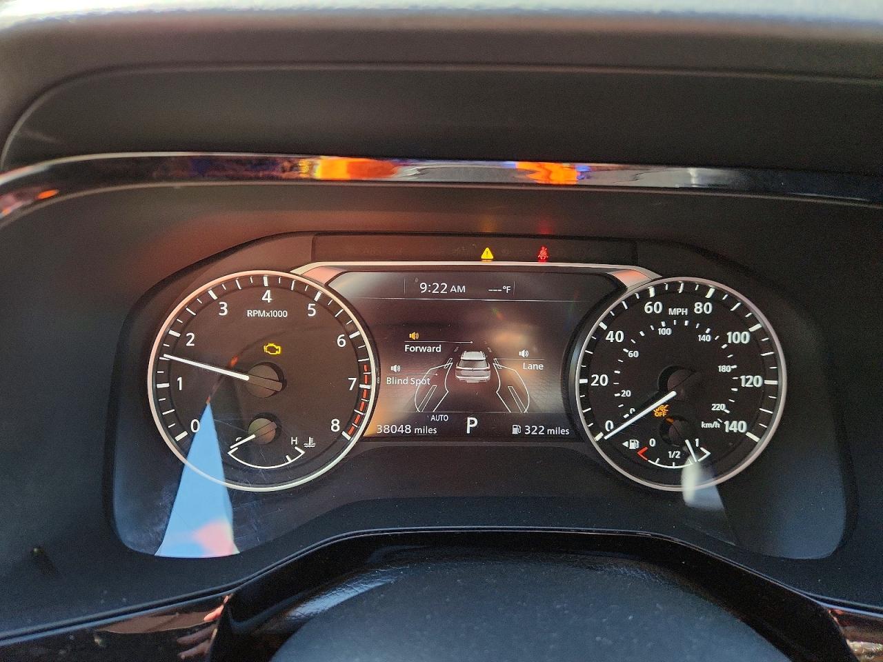 Nissan Pathfinder Sv