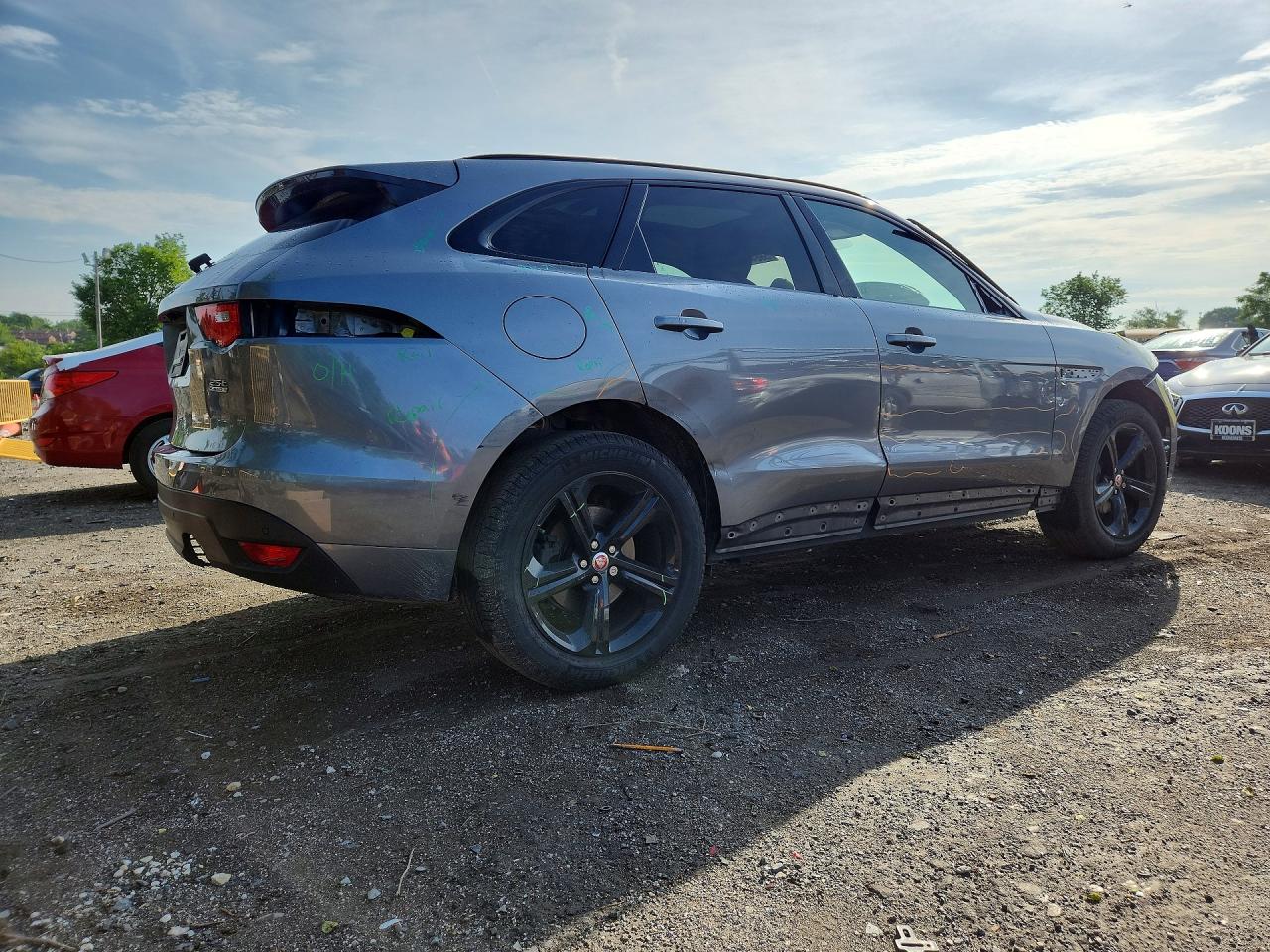 Jaguar F-PACE Checkered Flag