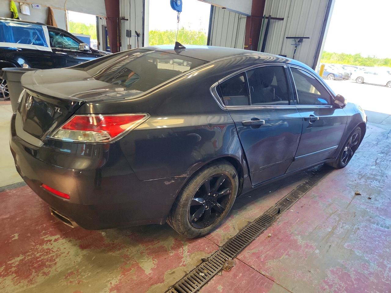 Acura TL