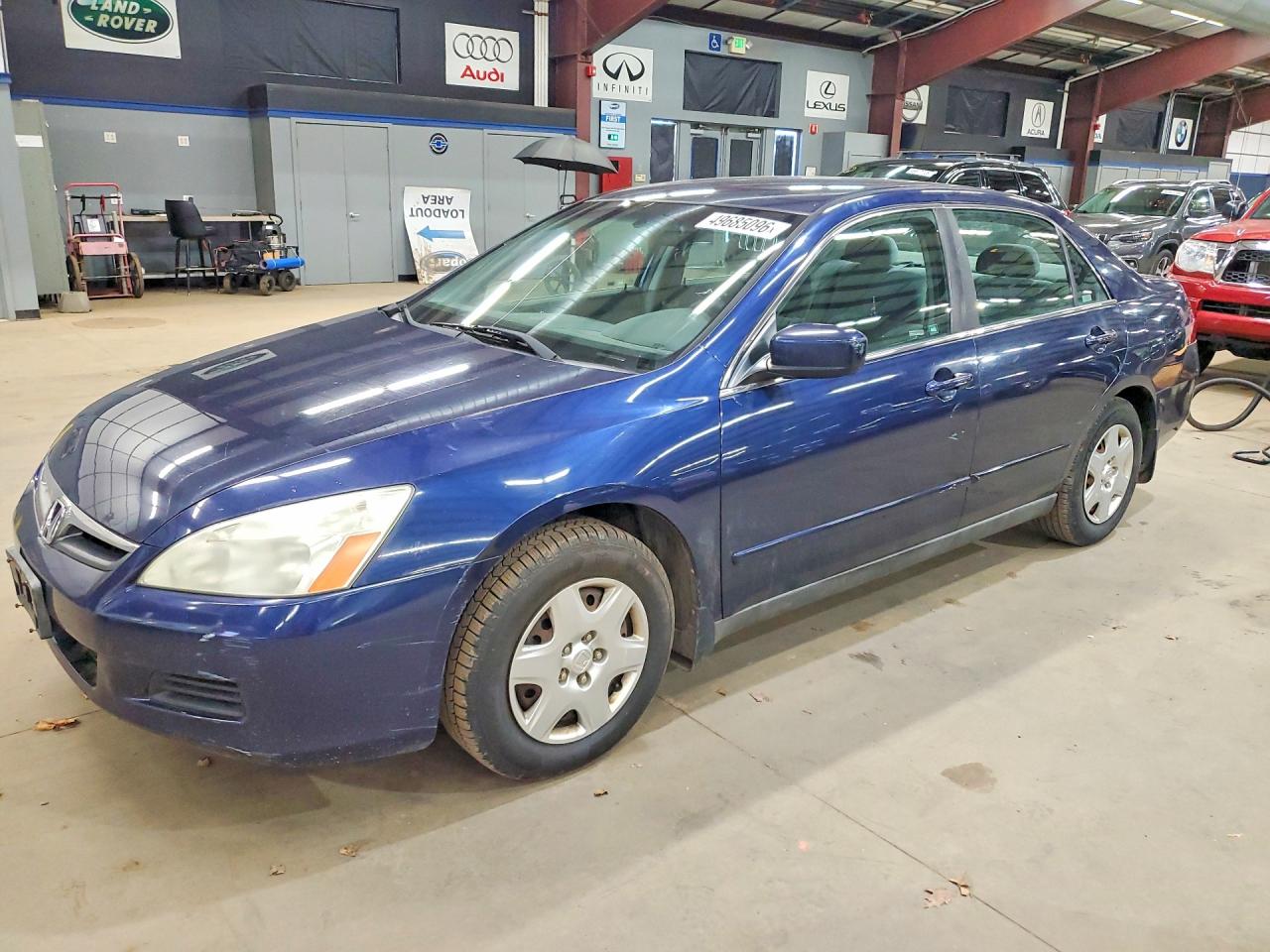 Salvage Honda Accord Image