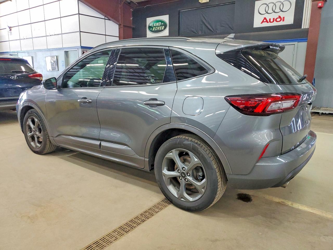 Ford Escape St Line