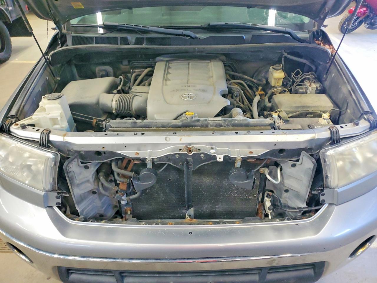 Toyota Tundra Double Cab Sr5