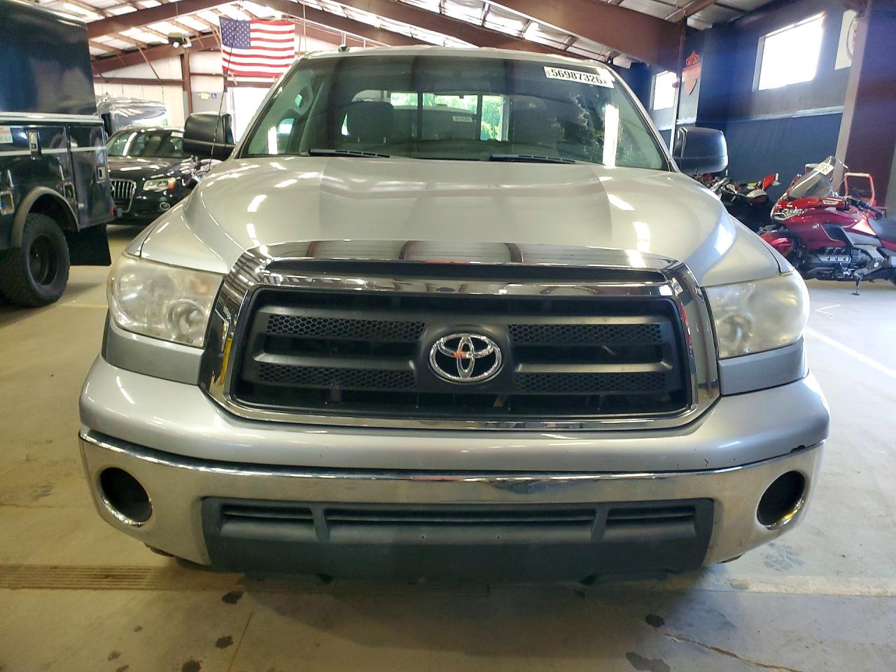 Toyota Tundra Double Cab Sr5