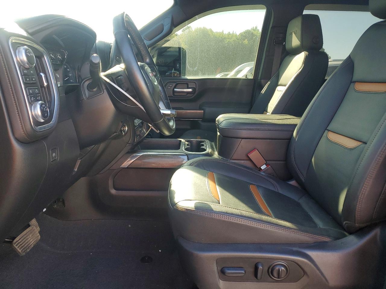 GMC Sierra K2500 At4