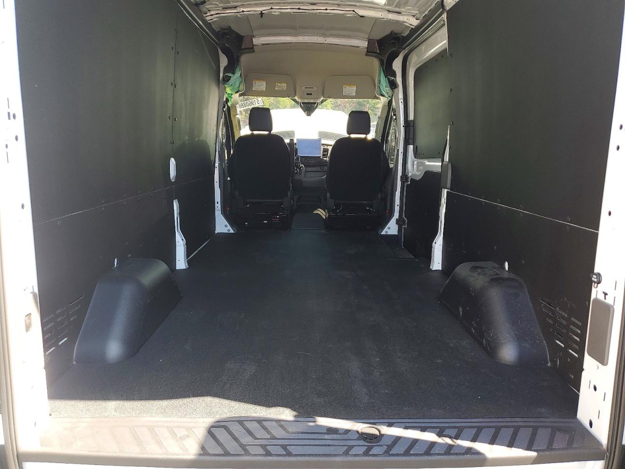 Ford Transit T-250