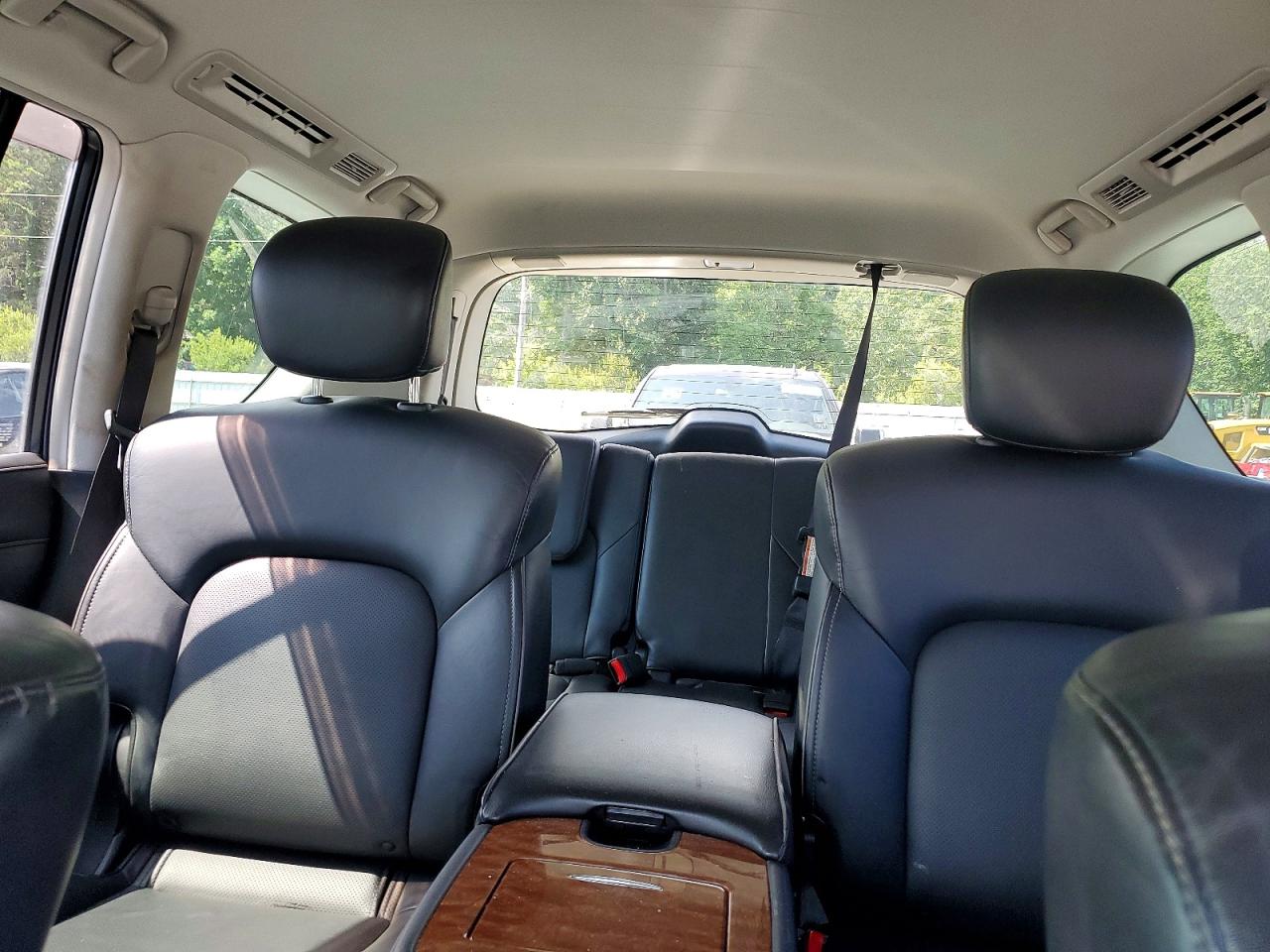 INFINITI Qx Base