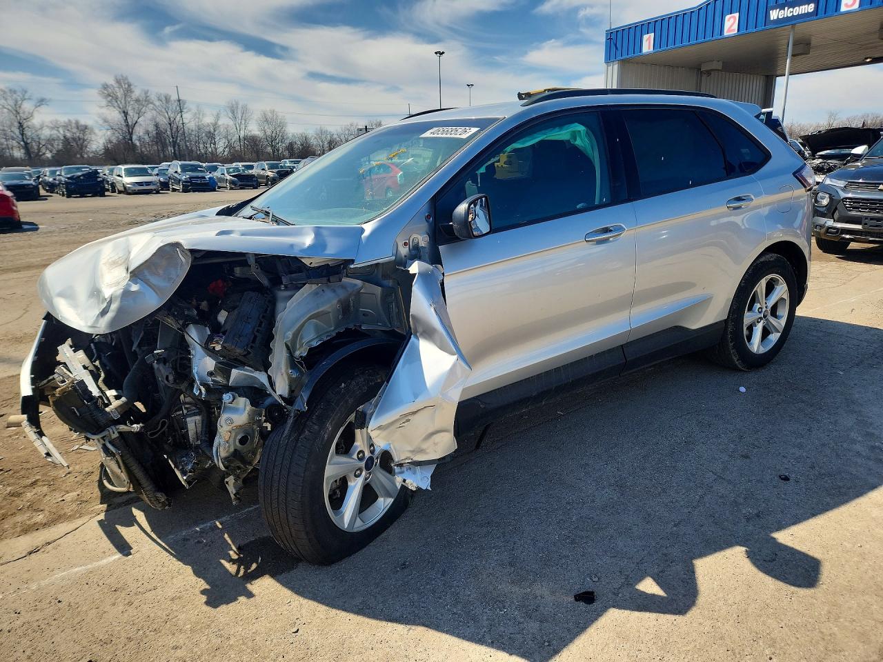 Salvage Ford Edge Image