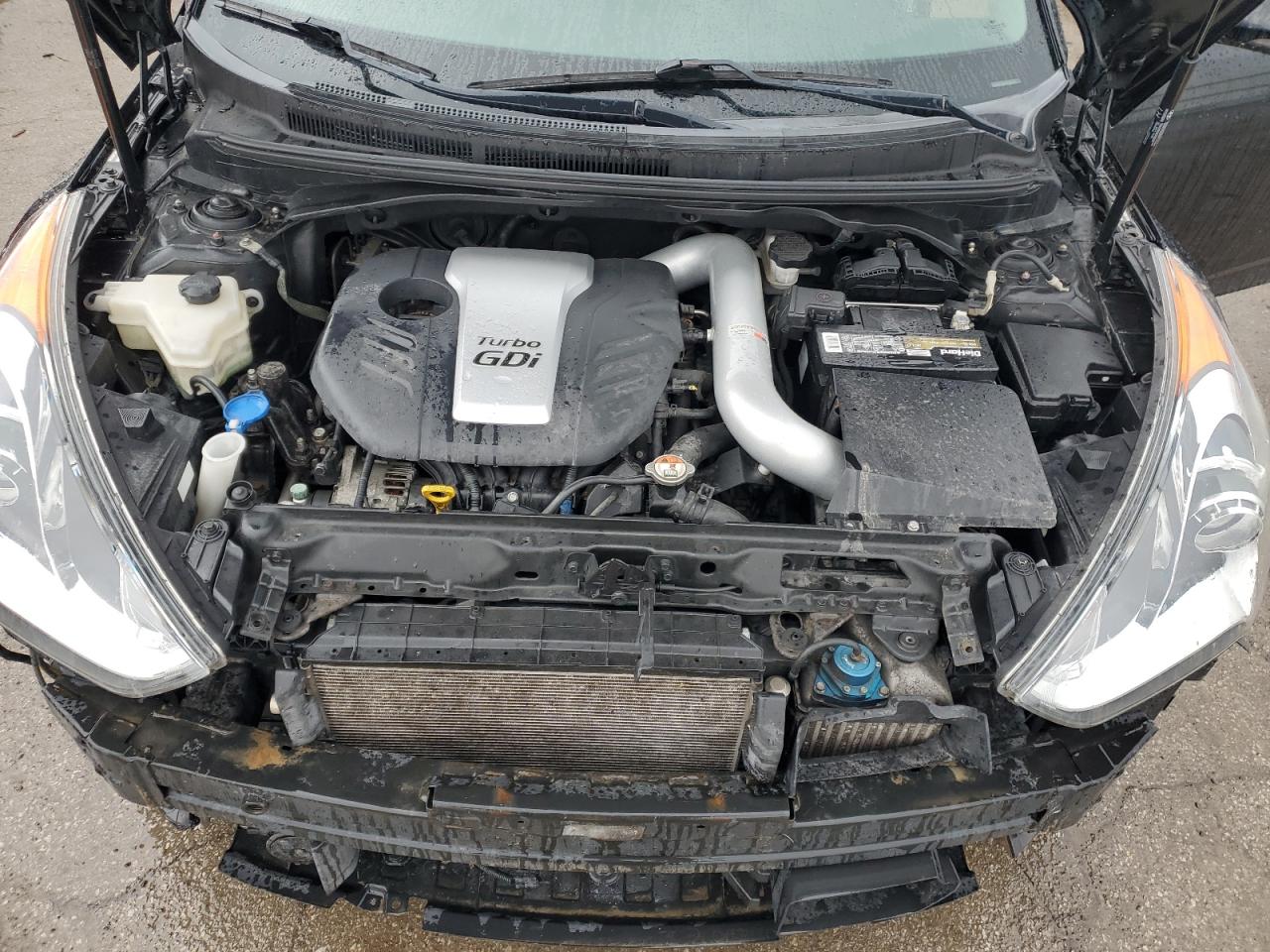 Hyundai VELOSTER Turbo