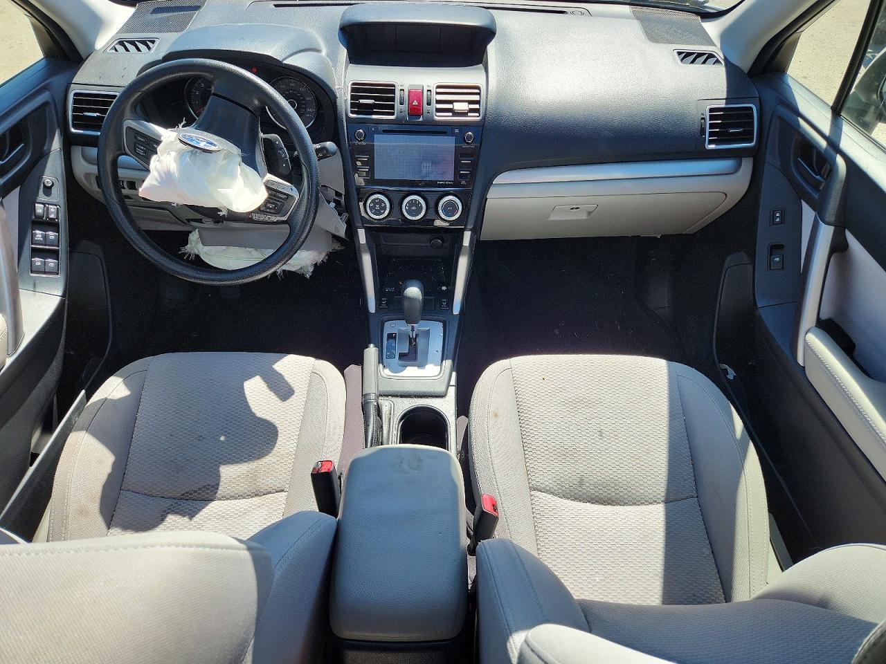 Subaru Forester 2.5i Premium