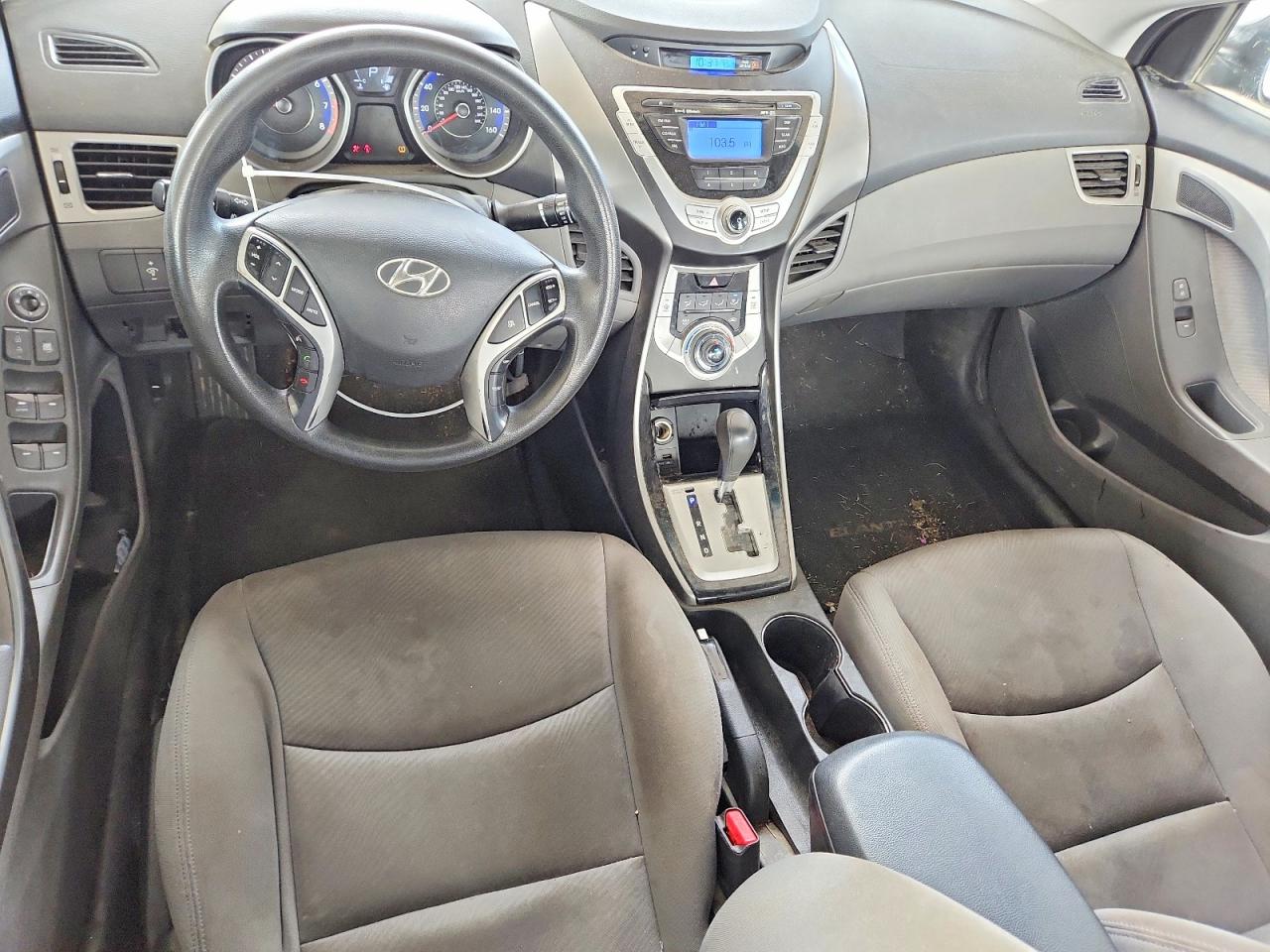Hyundai ELANTRA Gls