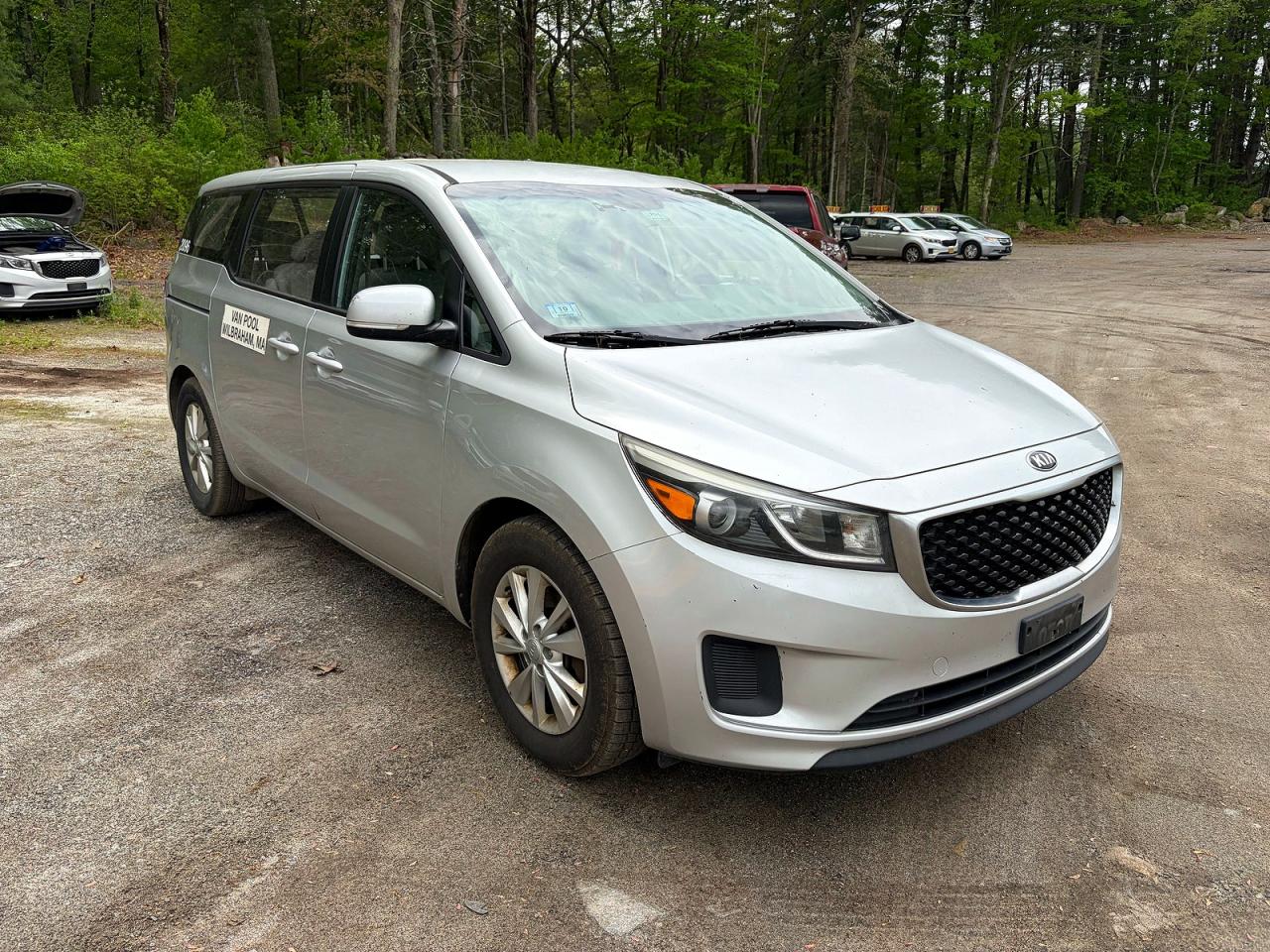Kia Sedona L