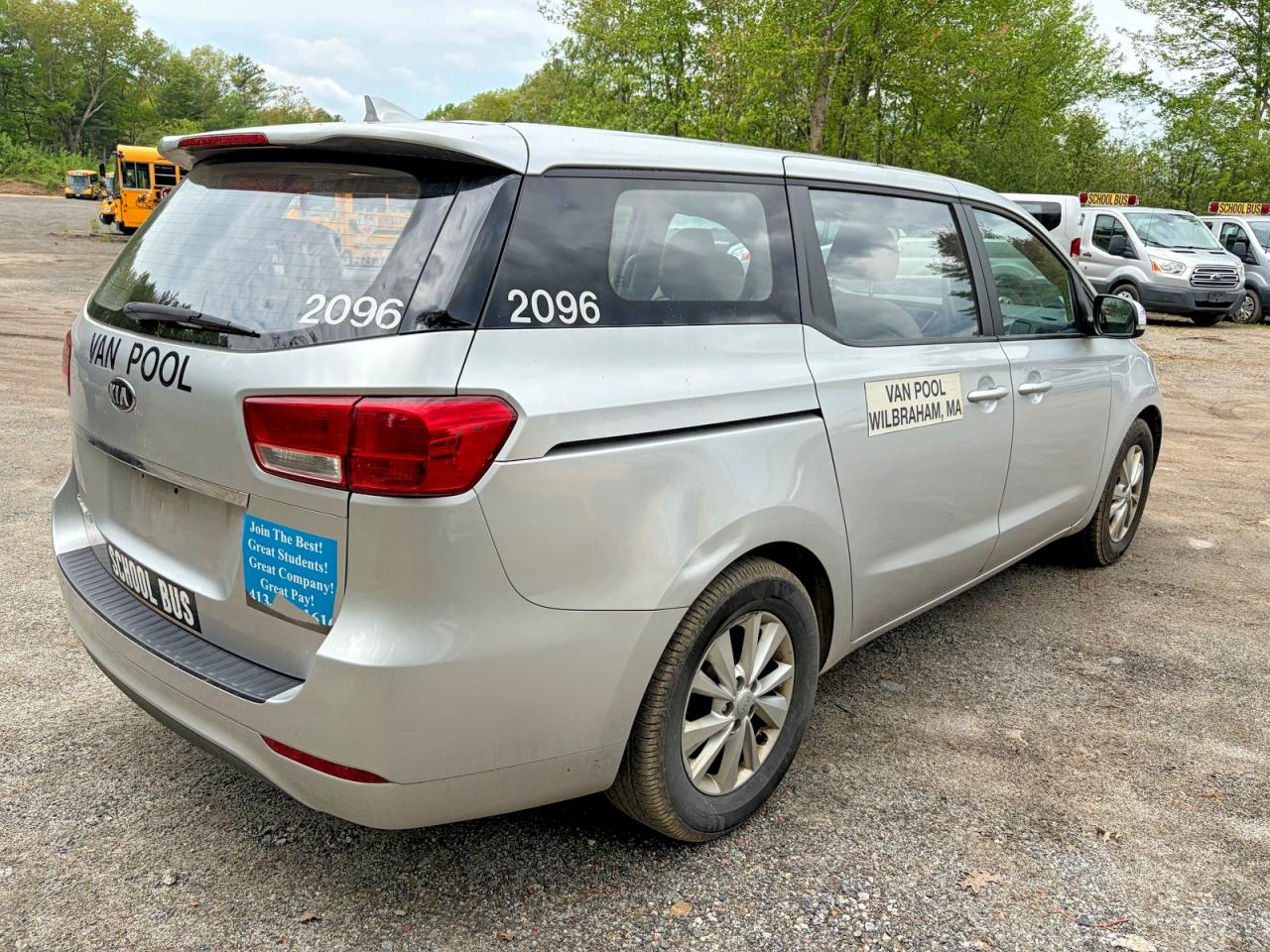 Kia Sedona L