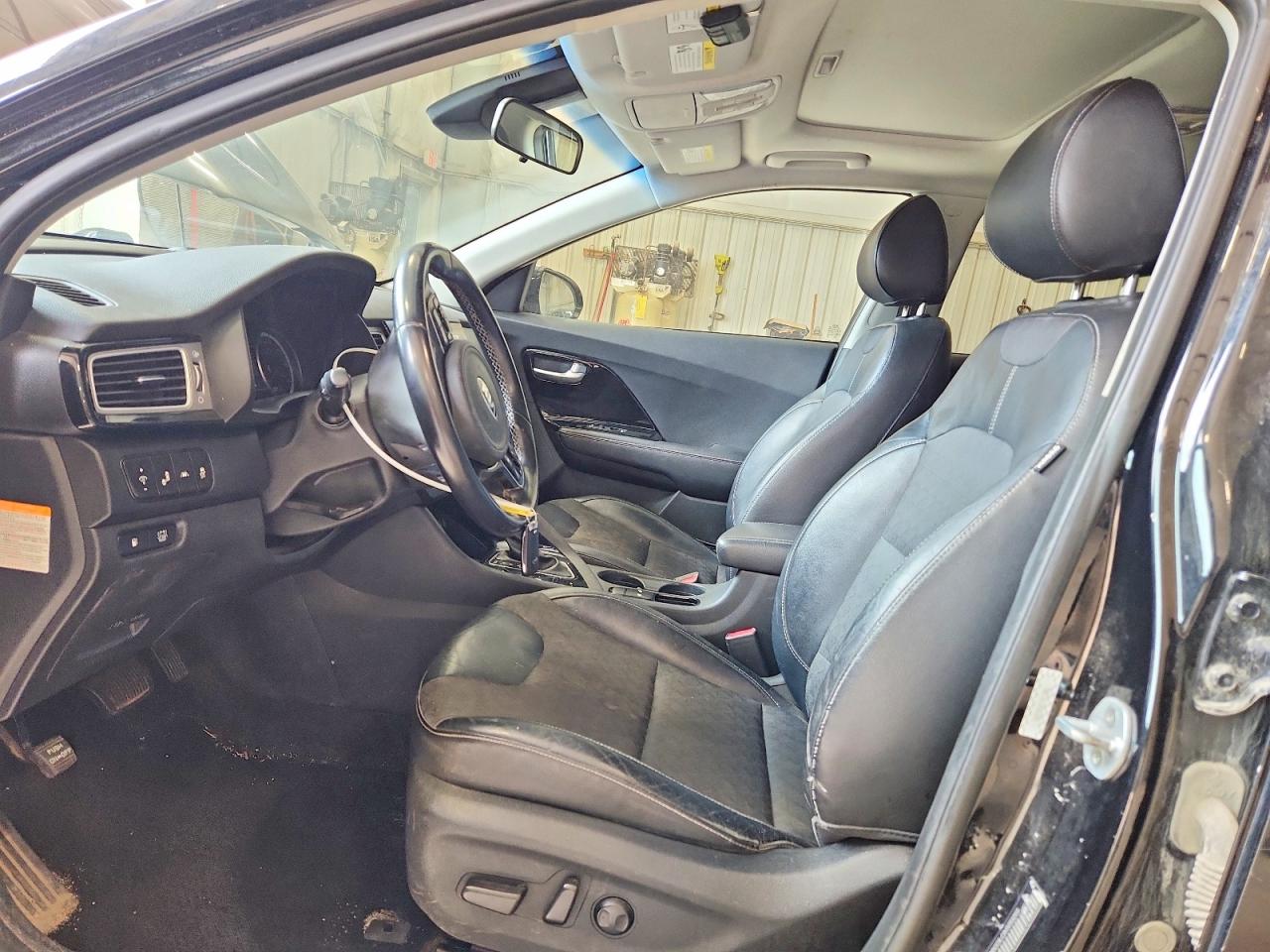 Kia Niro Ex
