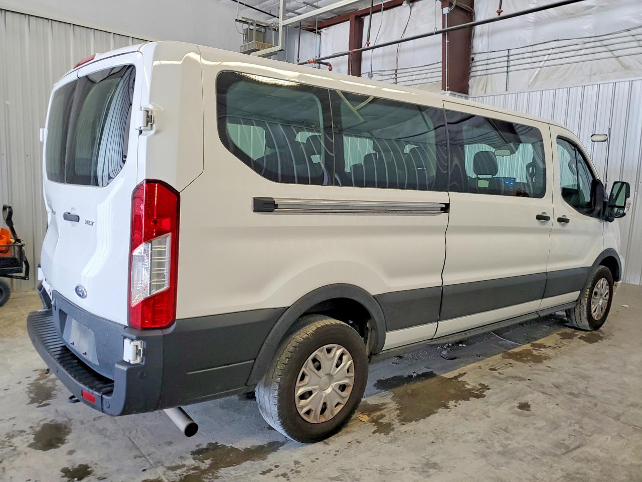 Ford Transit T-350