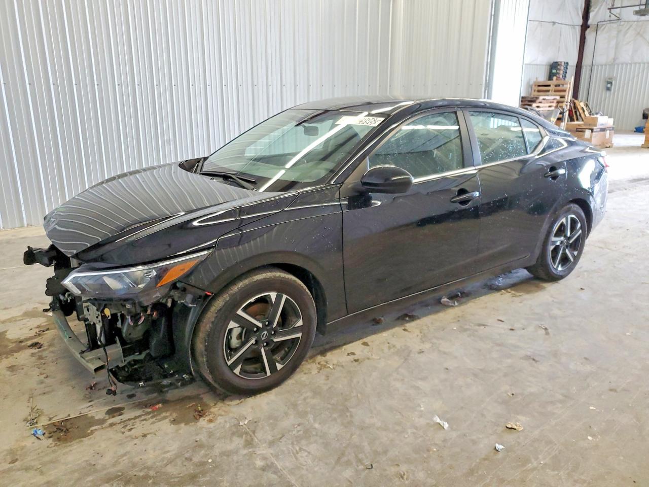 Salvage Nissan Sentra Image
