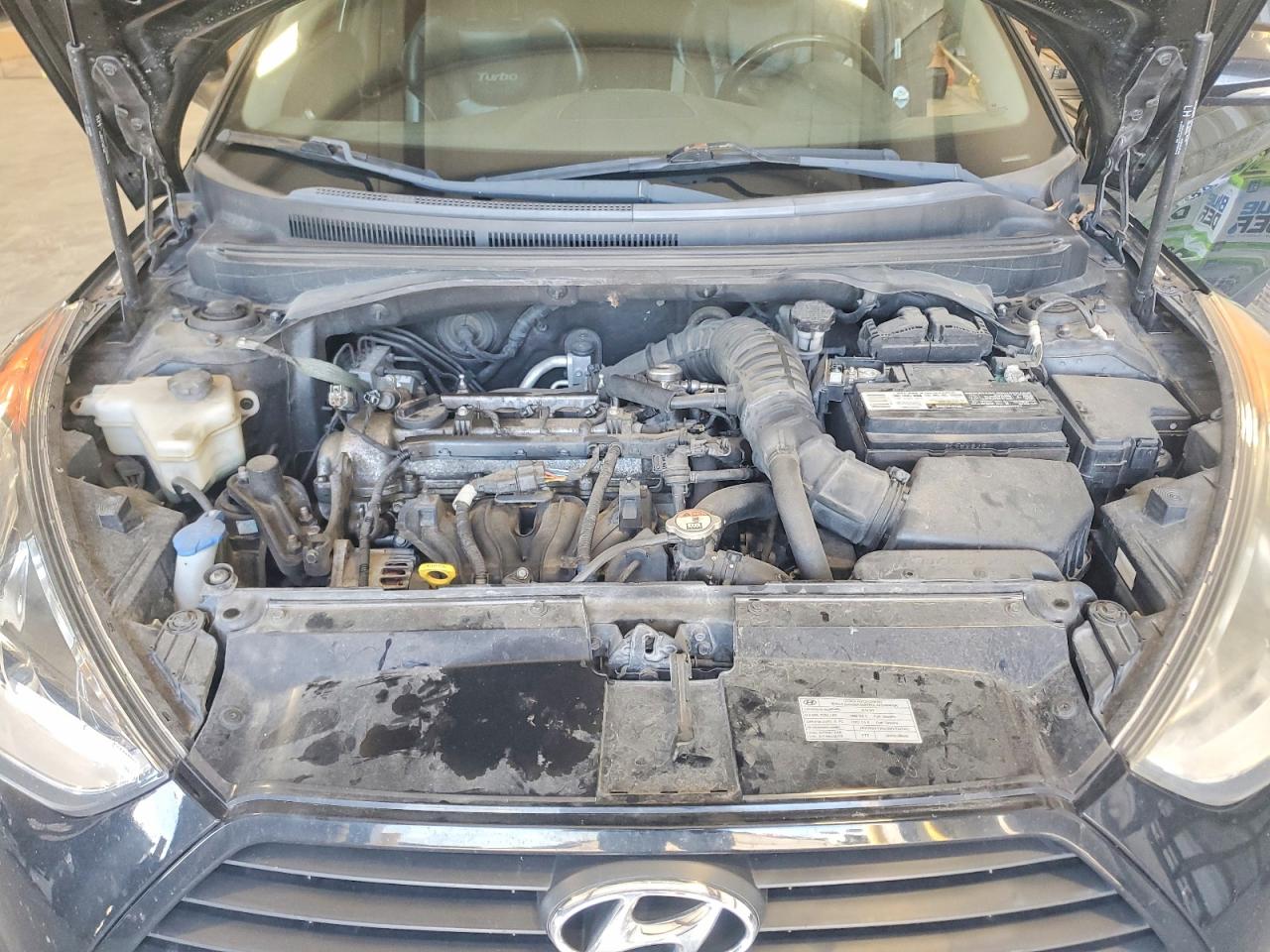 Hyundai VELOSTER Turbo
