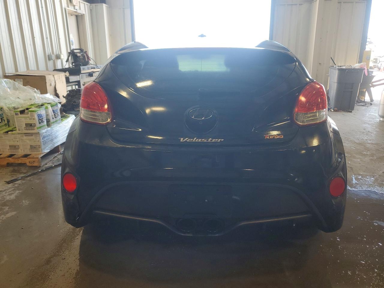 Hyundai VELOSTER Turbo
