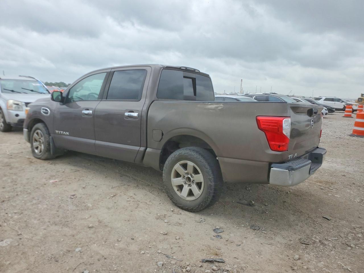 Nissan Titan S