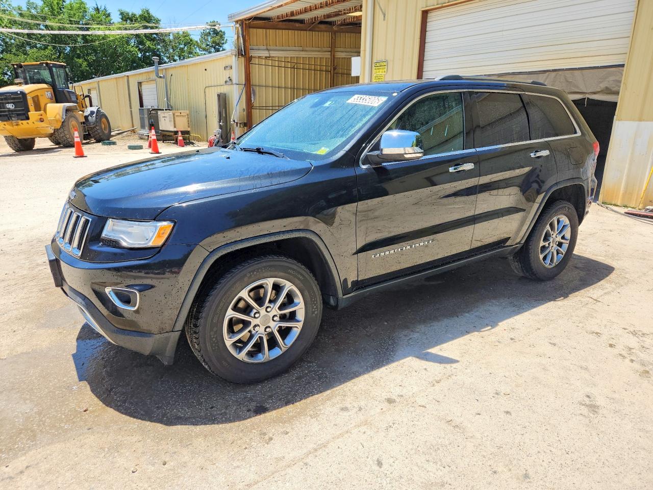 Salvage Jeep Cherokee Image