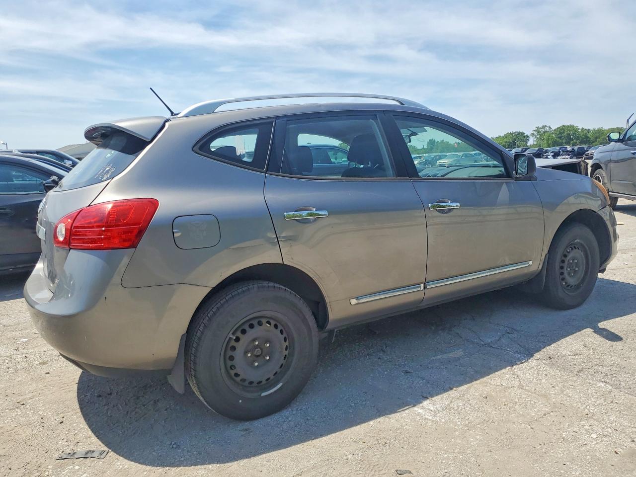 Nissan Rogue S