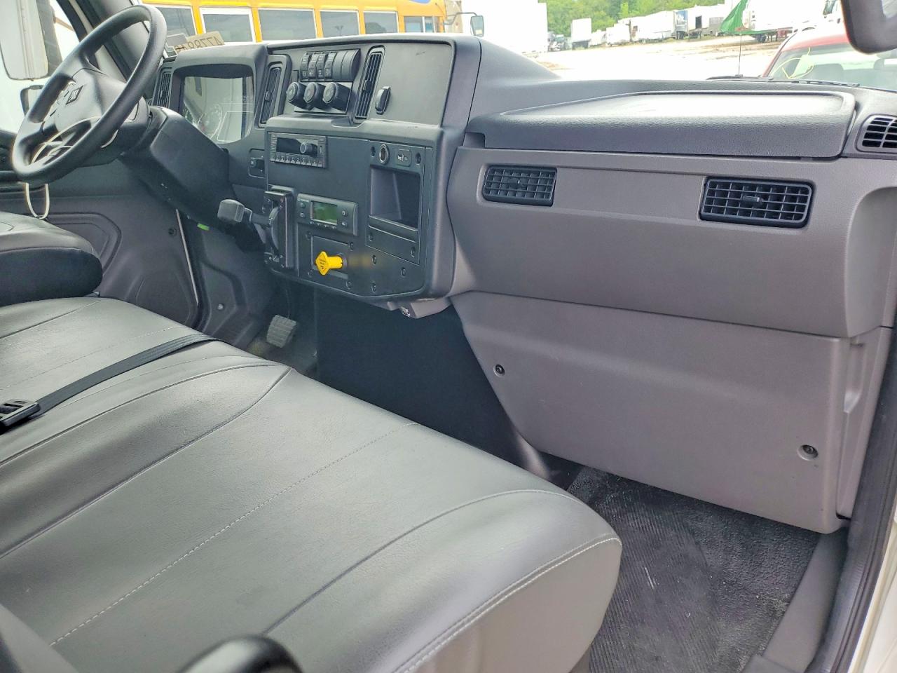 International Mv607