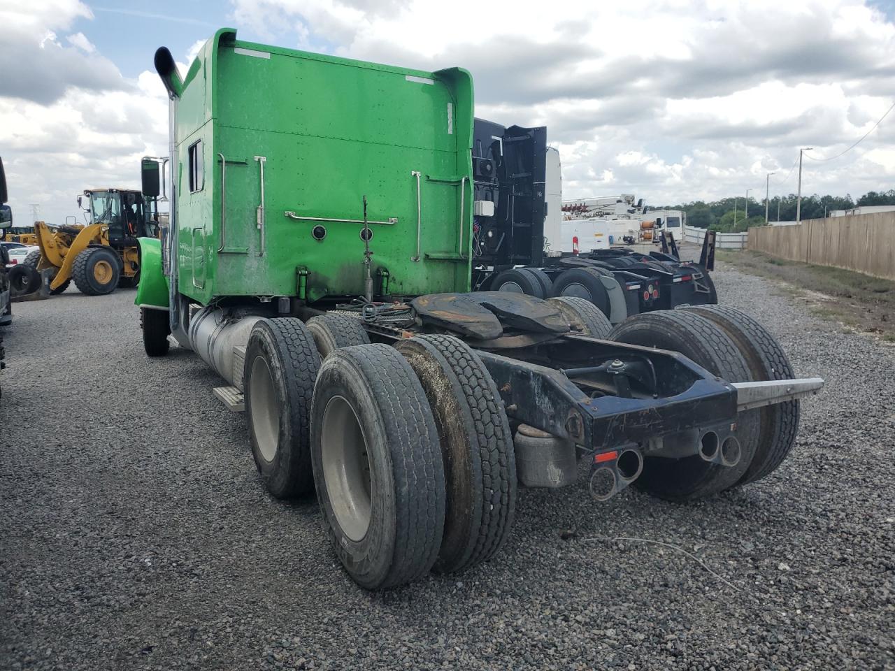 Peterbilt 389