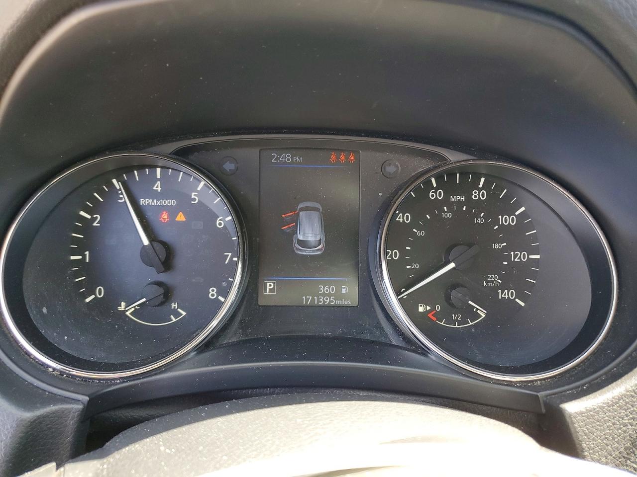Nissan Rogue S