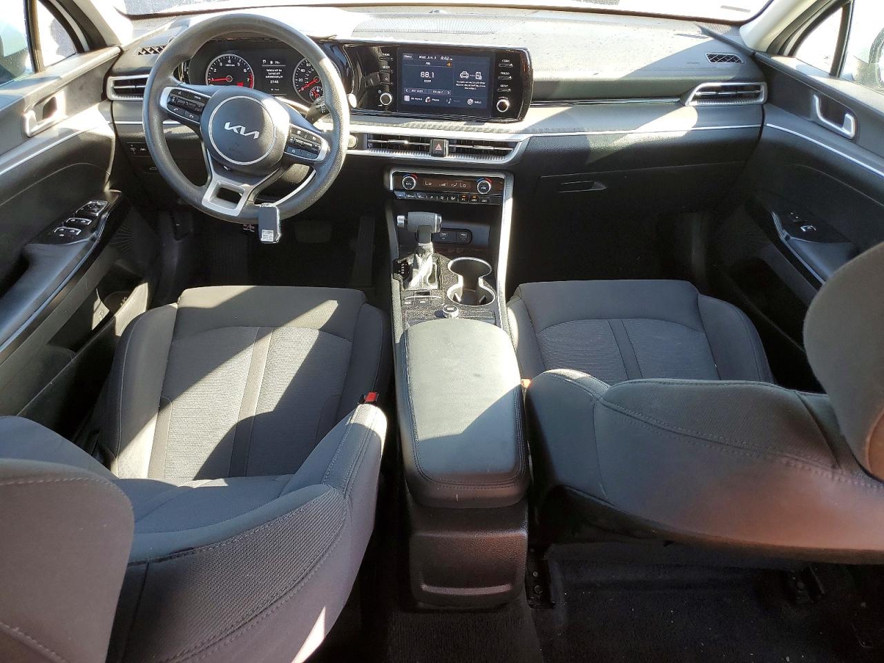 Kia K5 Lxs