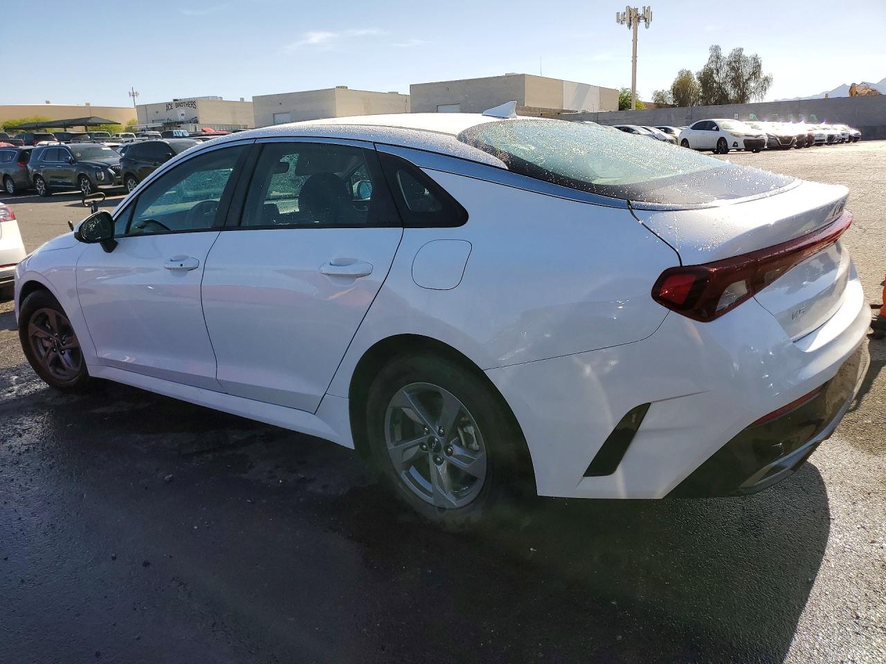 Kia K5 Lxs