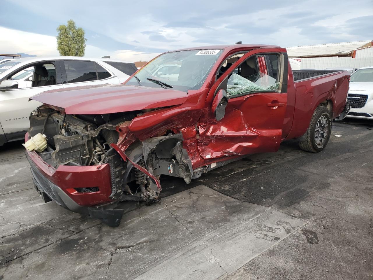 Salvage Nissan Frontier Image