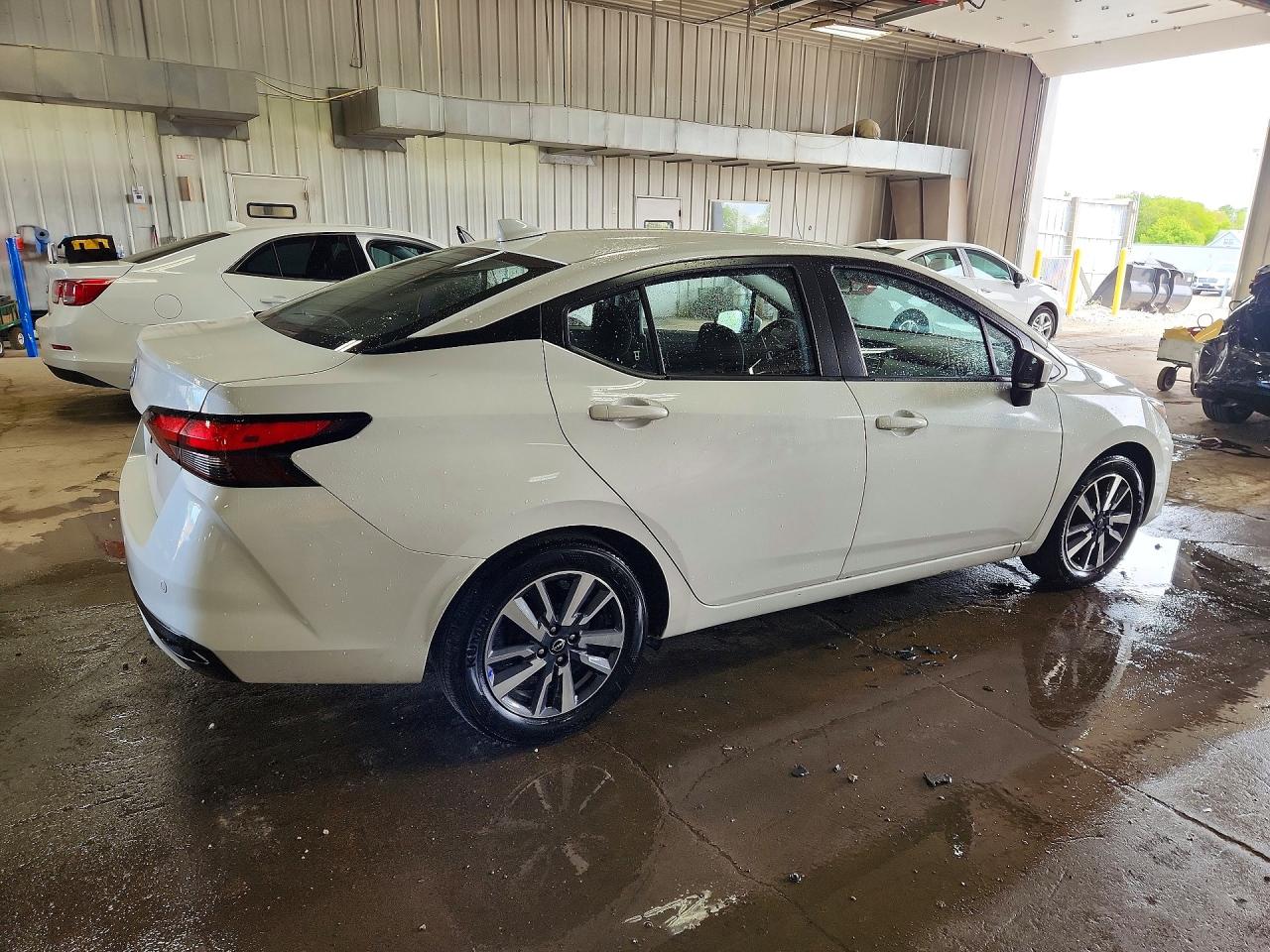 Nissan Versa Sv