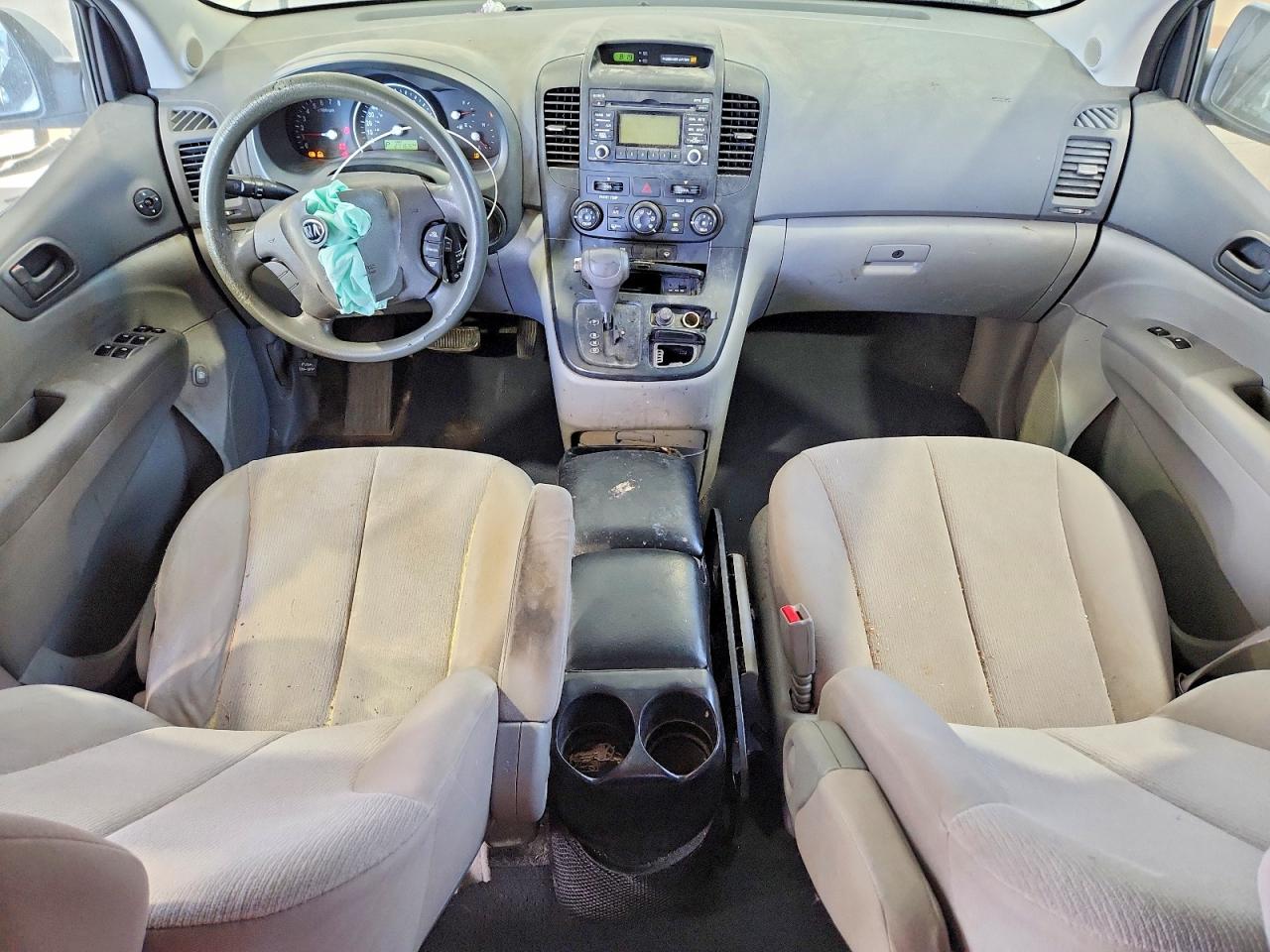 Kia Sedona Lx