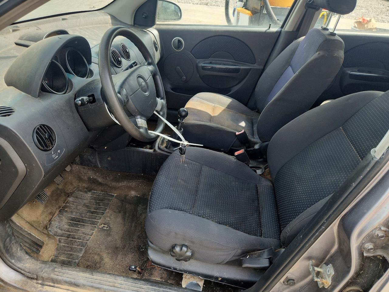 Chevrolet Aveo Base
