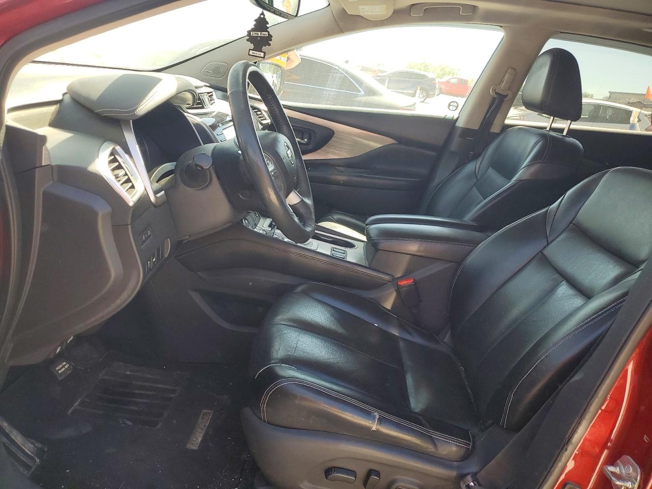 Nissan Murano S