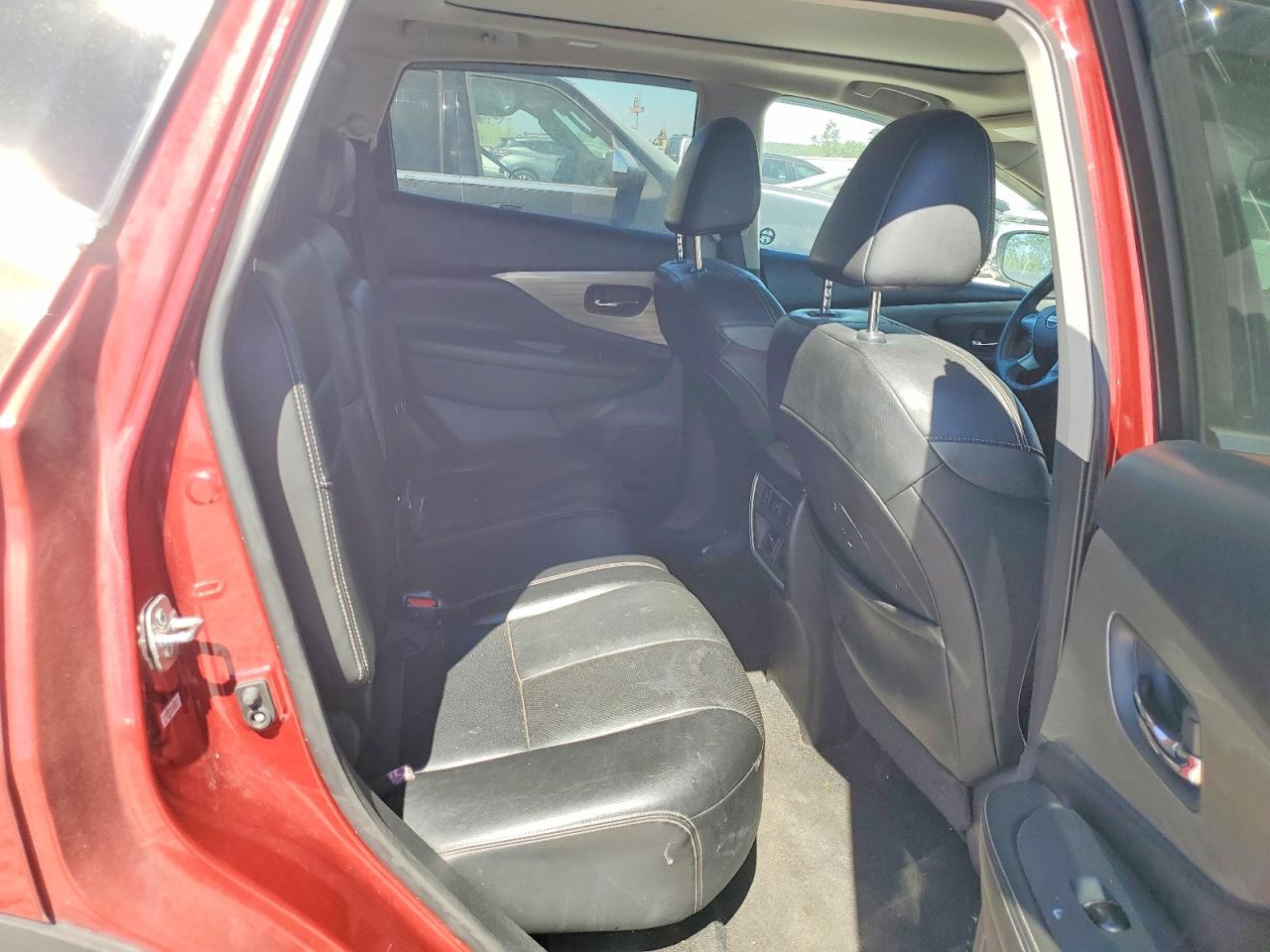 Nissan Murano S