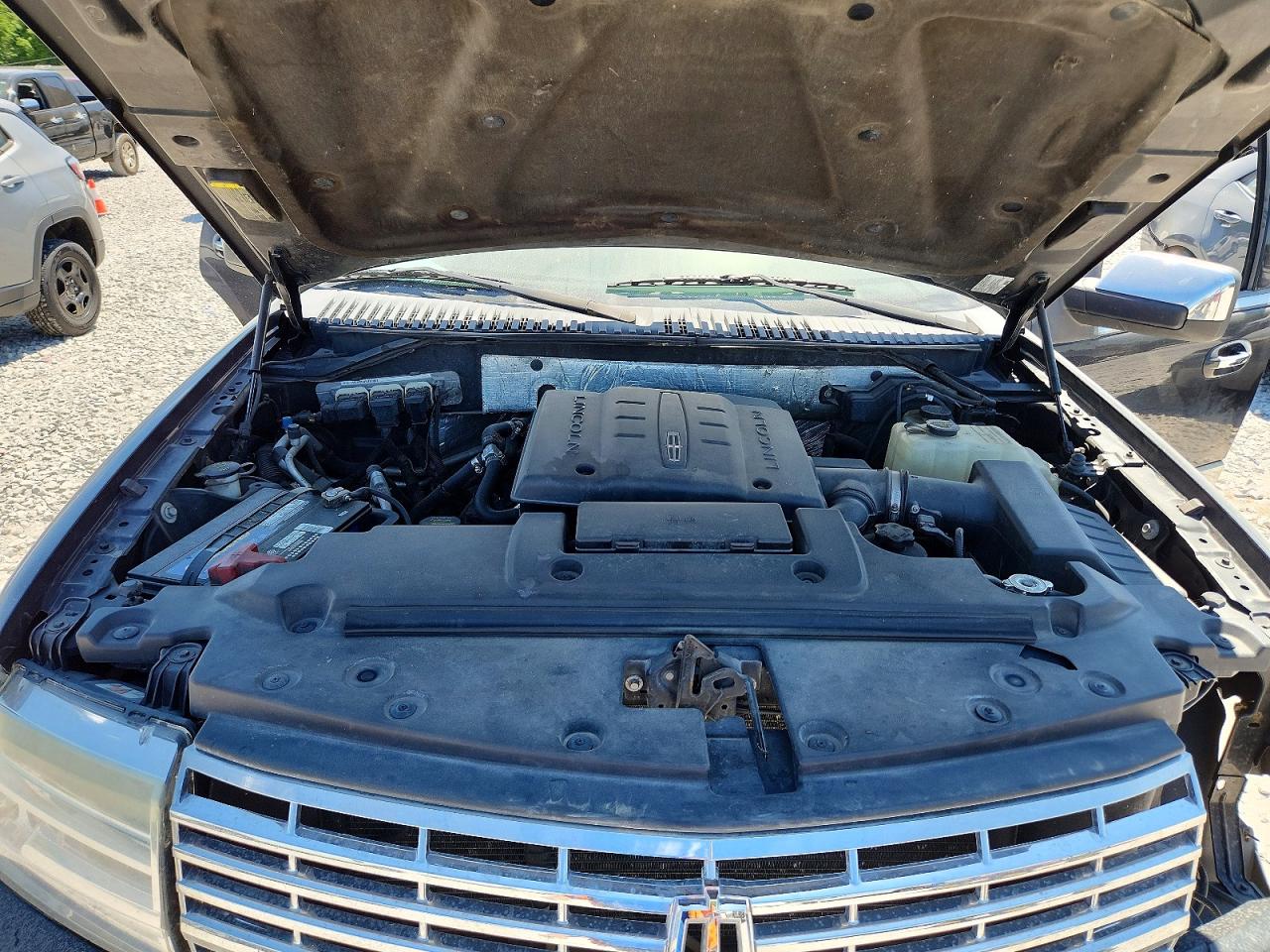 Lincoln Navigator