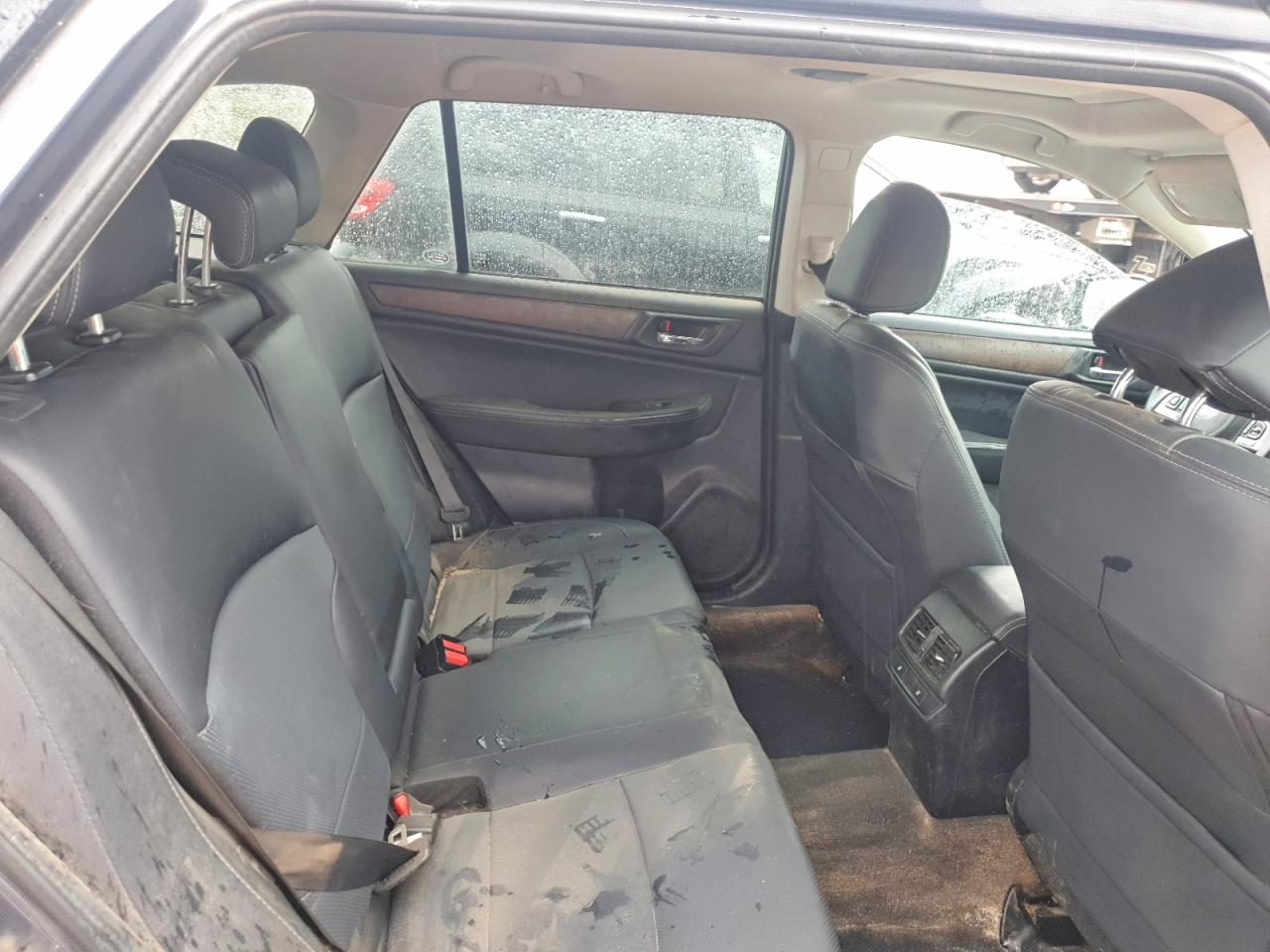 Subaru Outback 3.6r Limited