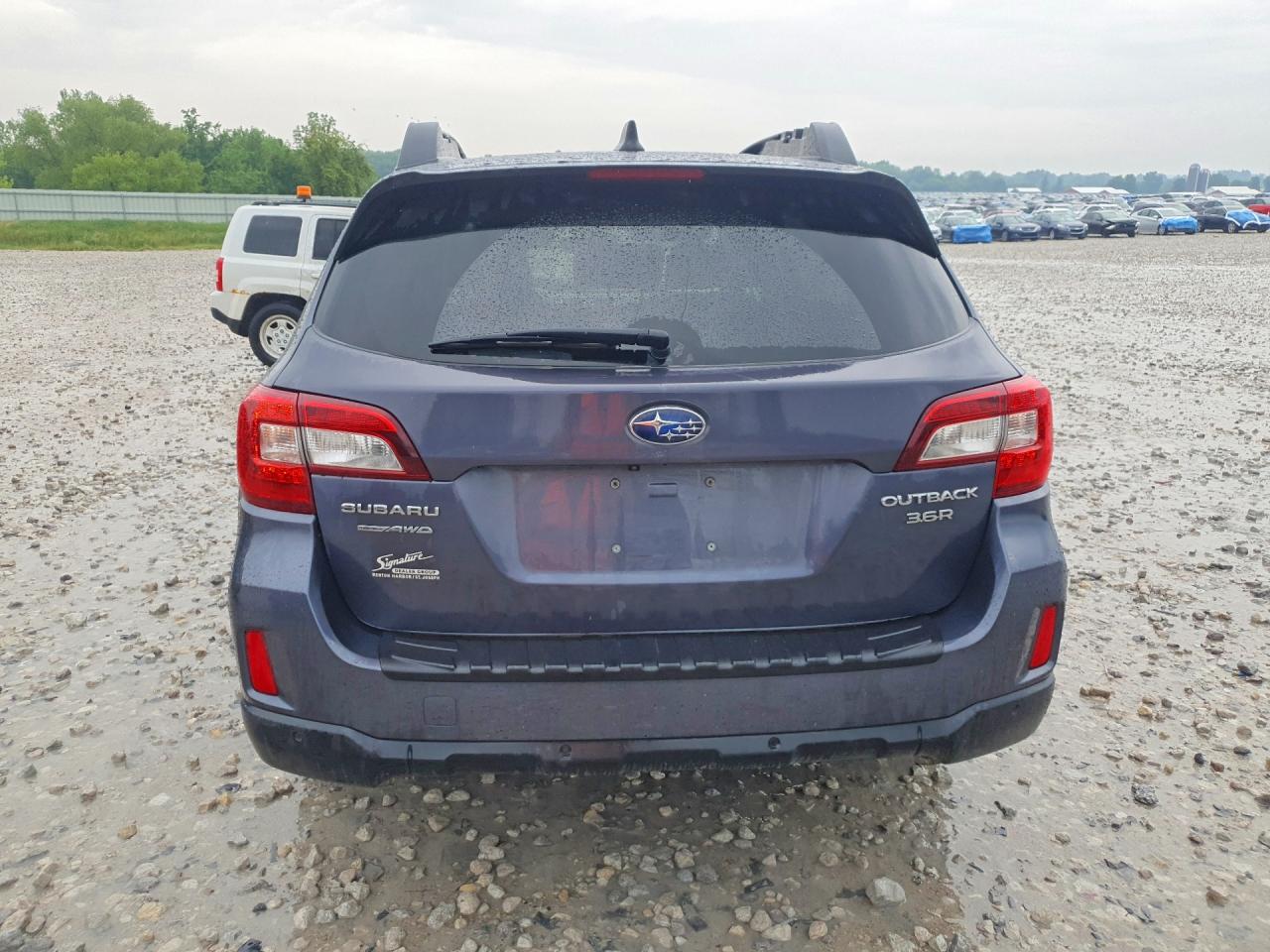Subaru Outback 3.6r Limited