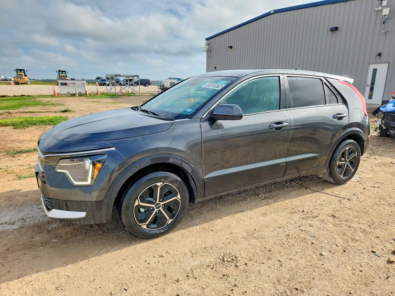Salvage Kia Niro Image